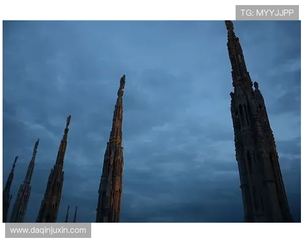 科莫与维罗纳半场战成平局 杜维卡斯与塞尔达各自建功